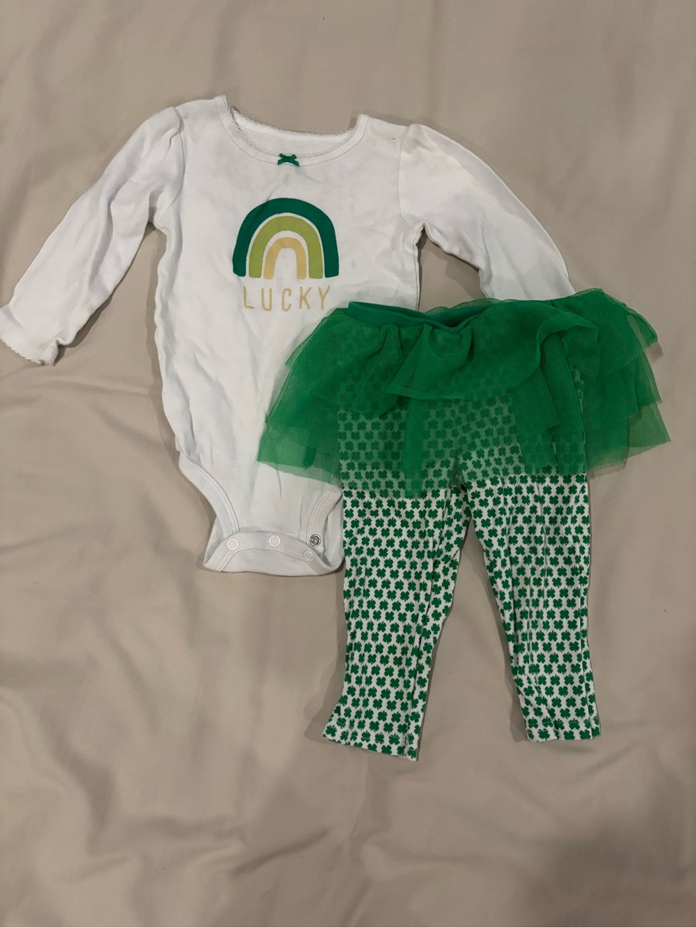 Carter's St. Patrick’s Day outfit 🍀